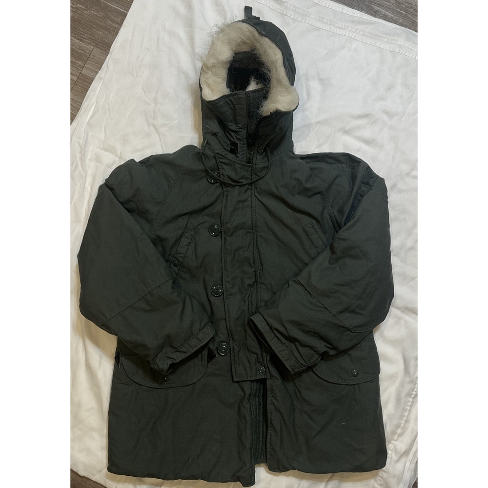 US Air Force Extreme Cold Weather Type N-3B N3B Parka Jacket Hood Medium